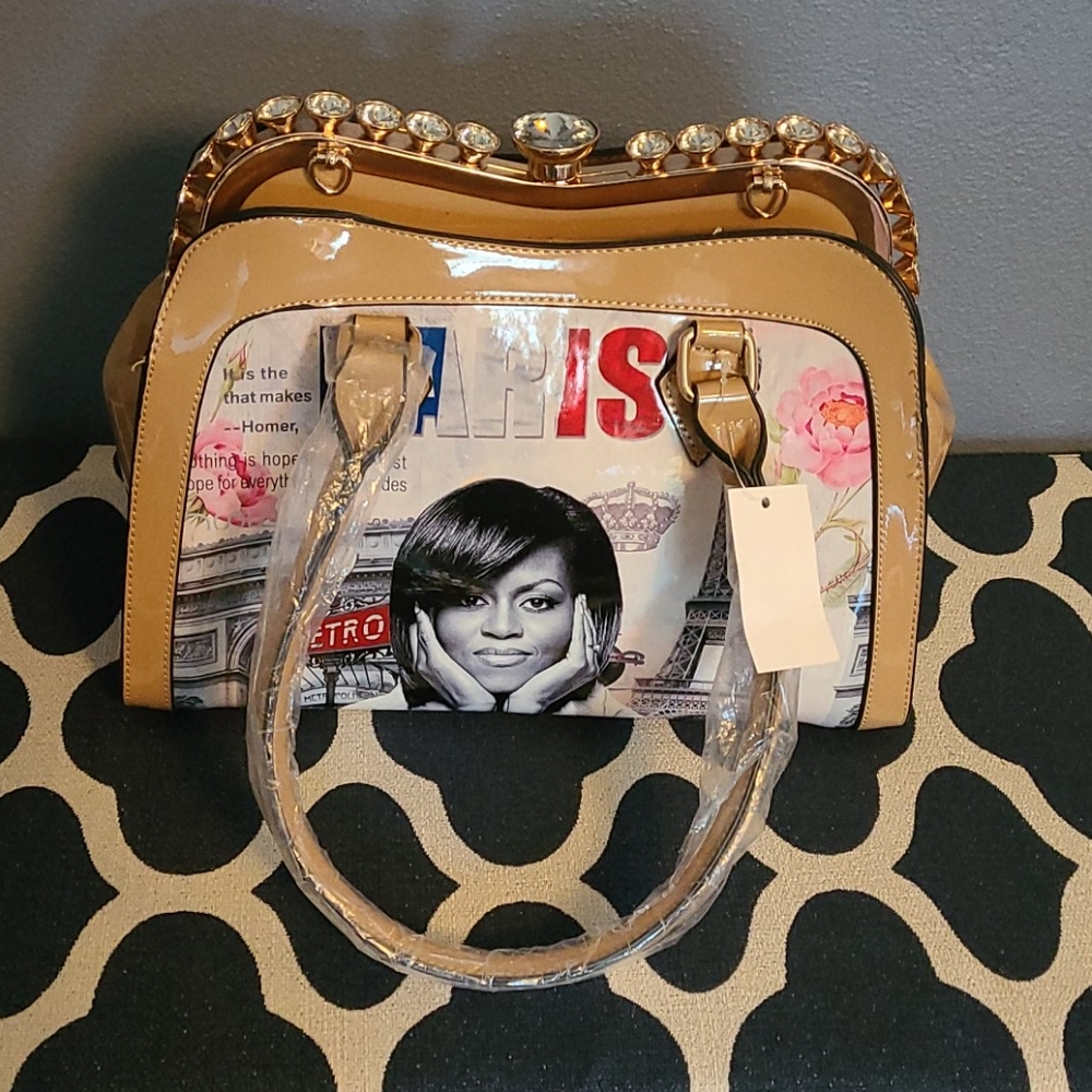 Women's Pocketbooks